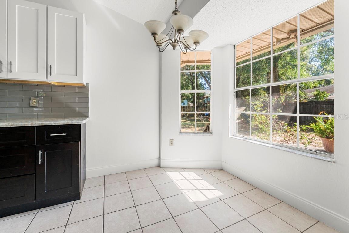 SILVER ROSE PH 02 - Residential