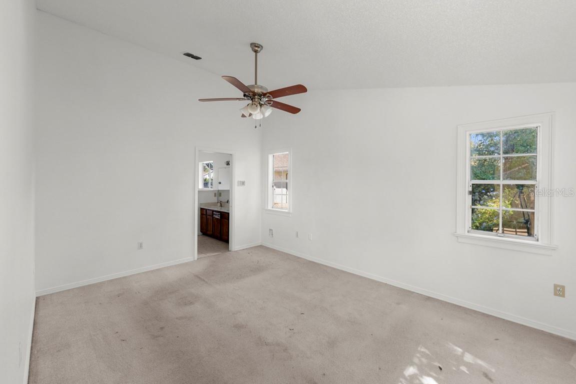 SILVER ROSE PH 02 - Residential