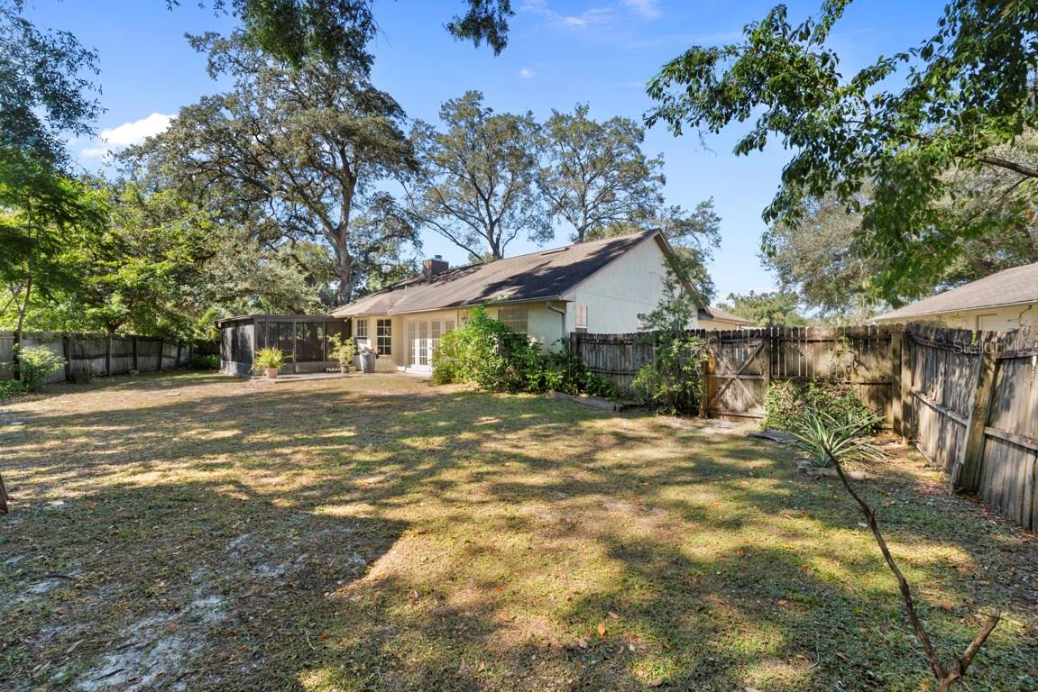 SILVER ROSE PH 02 - Residential