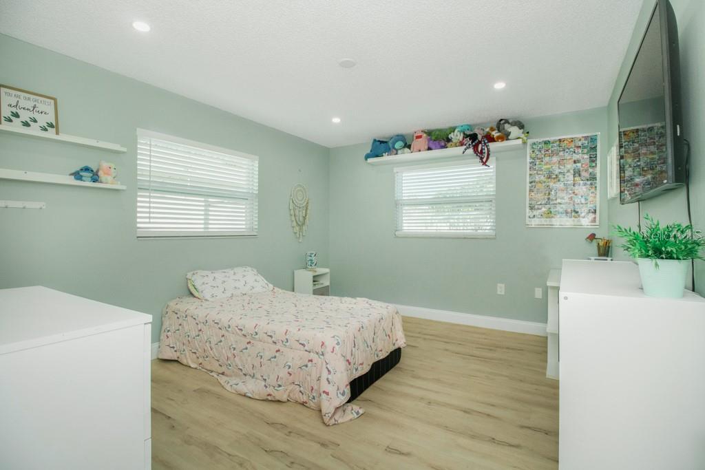 RIDGEWOOD - Residential