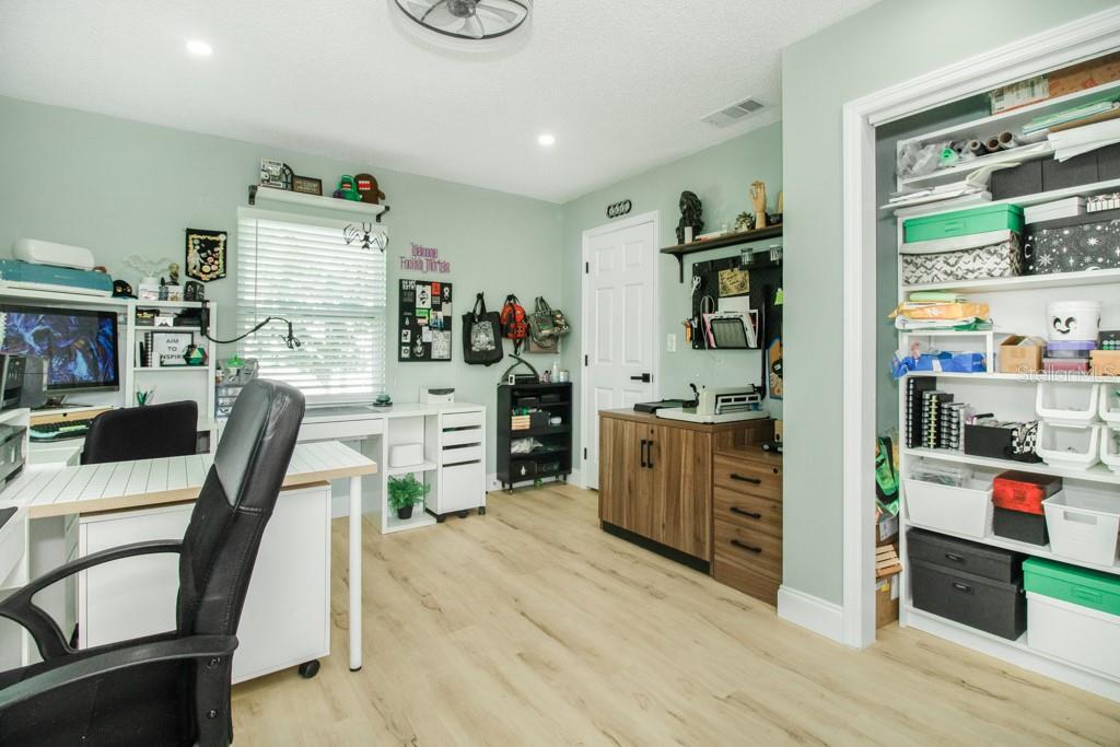 RIDGEWOOD - Residential