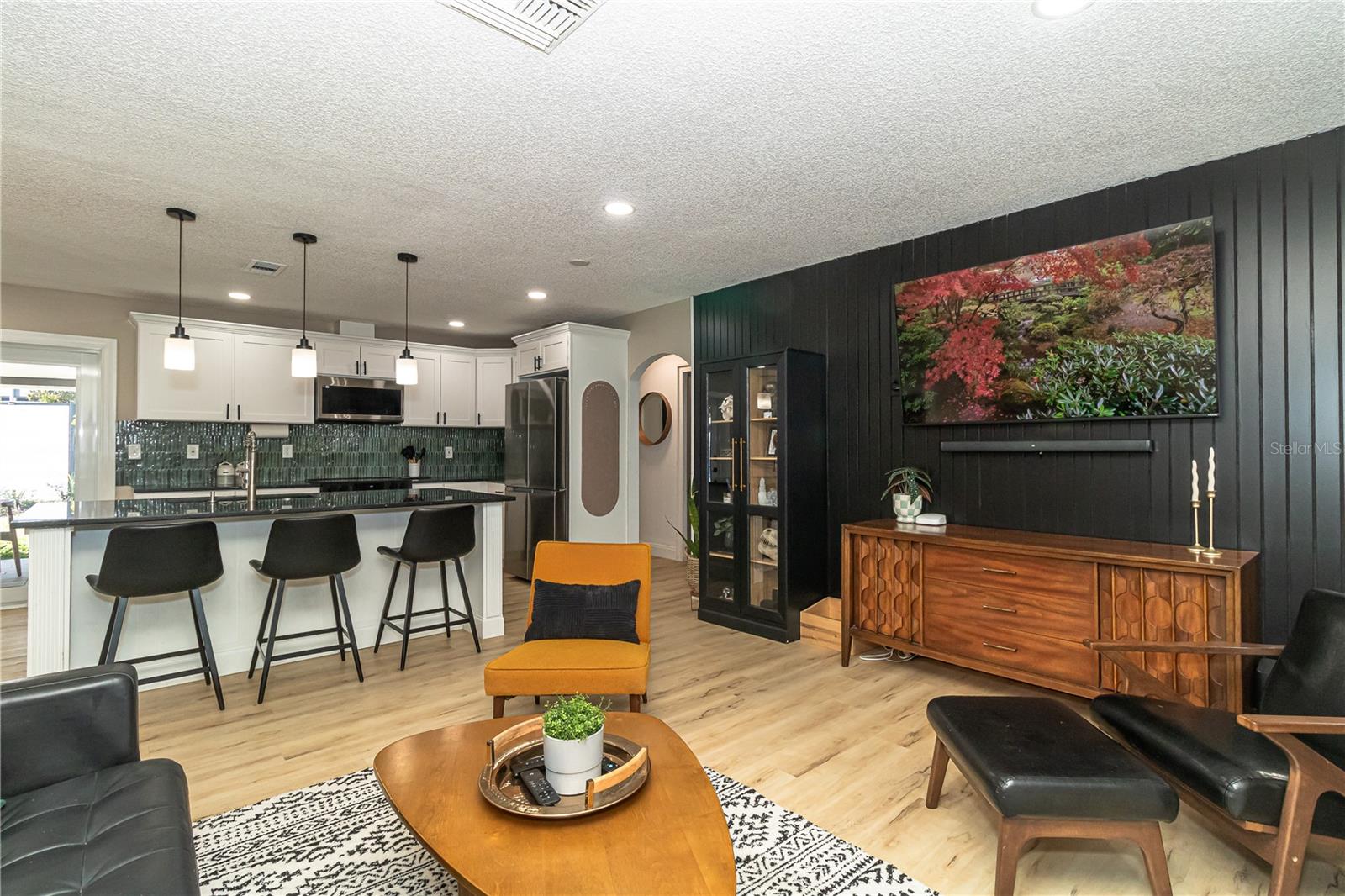 RIDGEWOOD - Residential