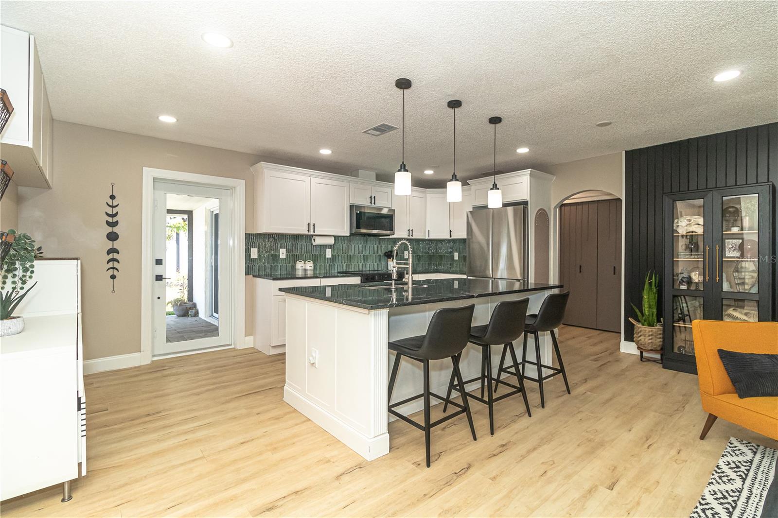 RIDGEWOOD - Residential