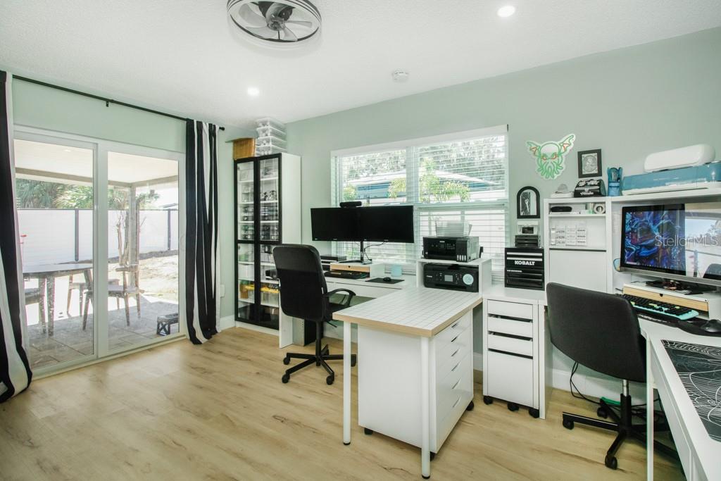 RIDGEWOOD - Residential