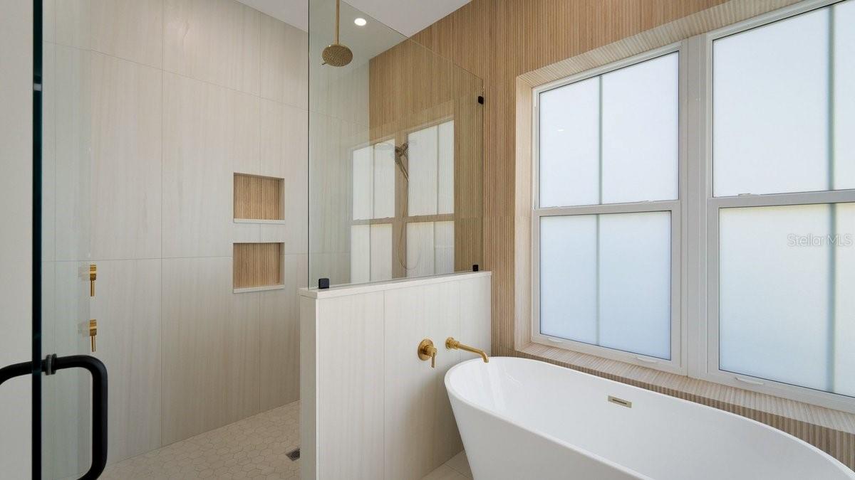 PHEASANT RUN WEST - Residential