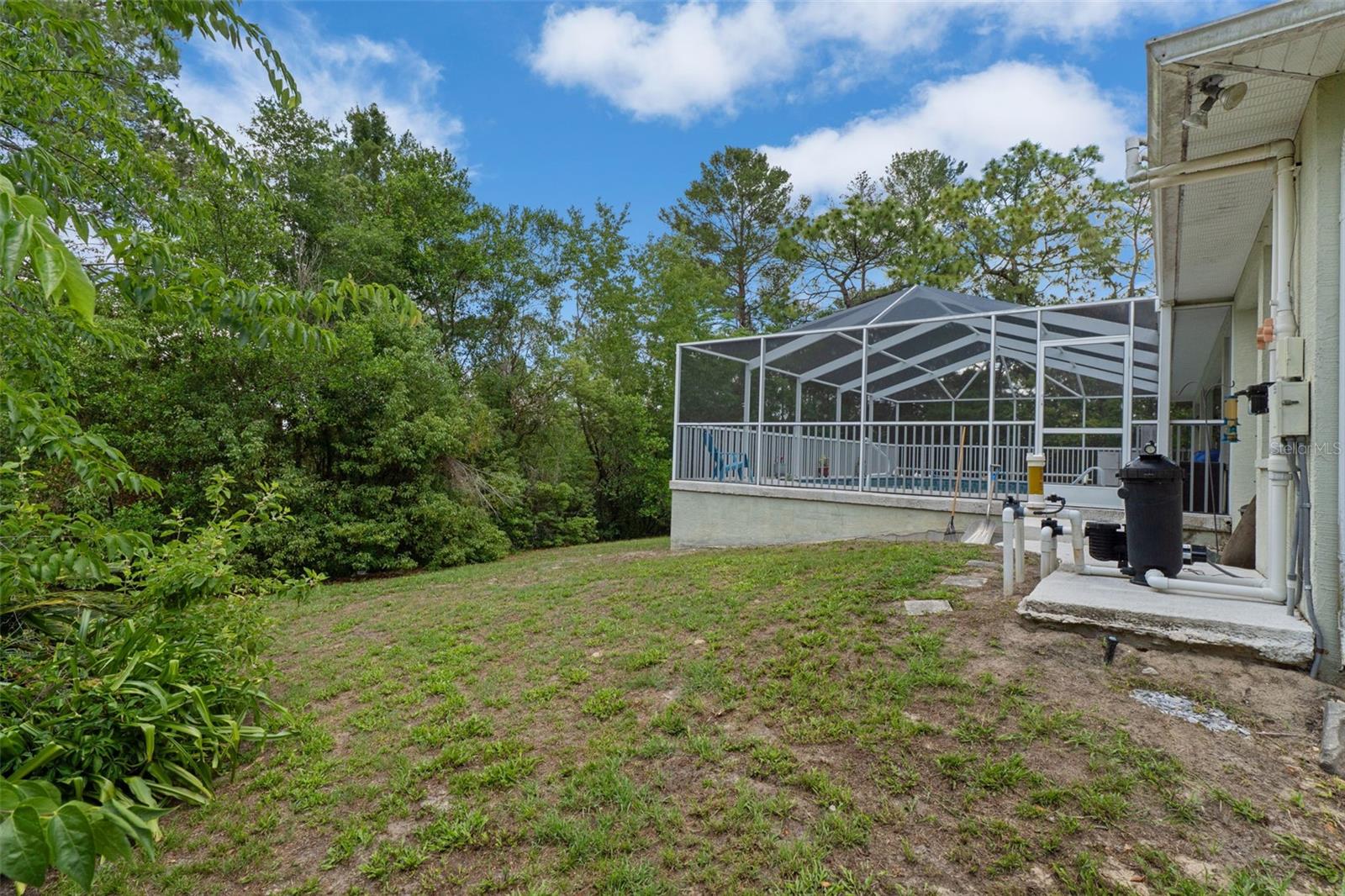 SPRING HILL - Residential