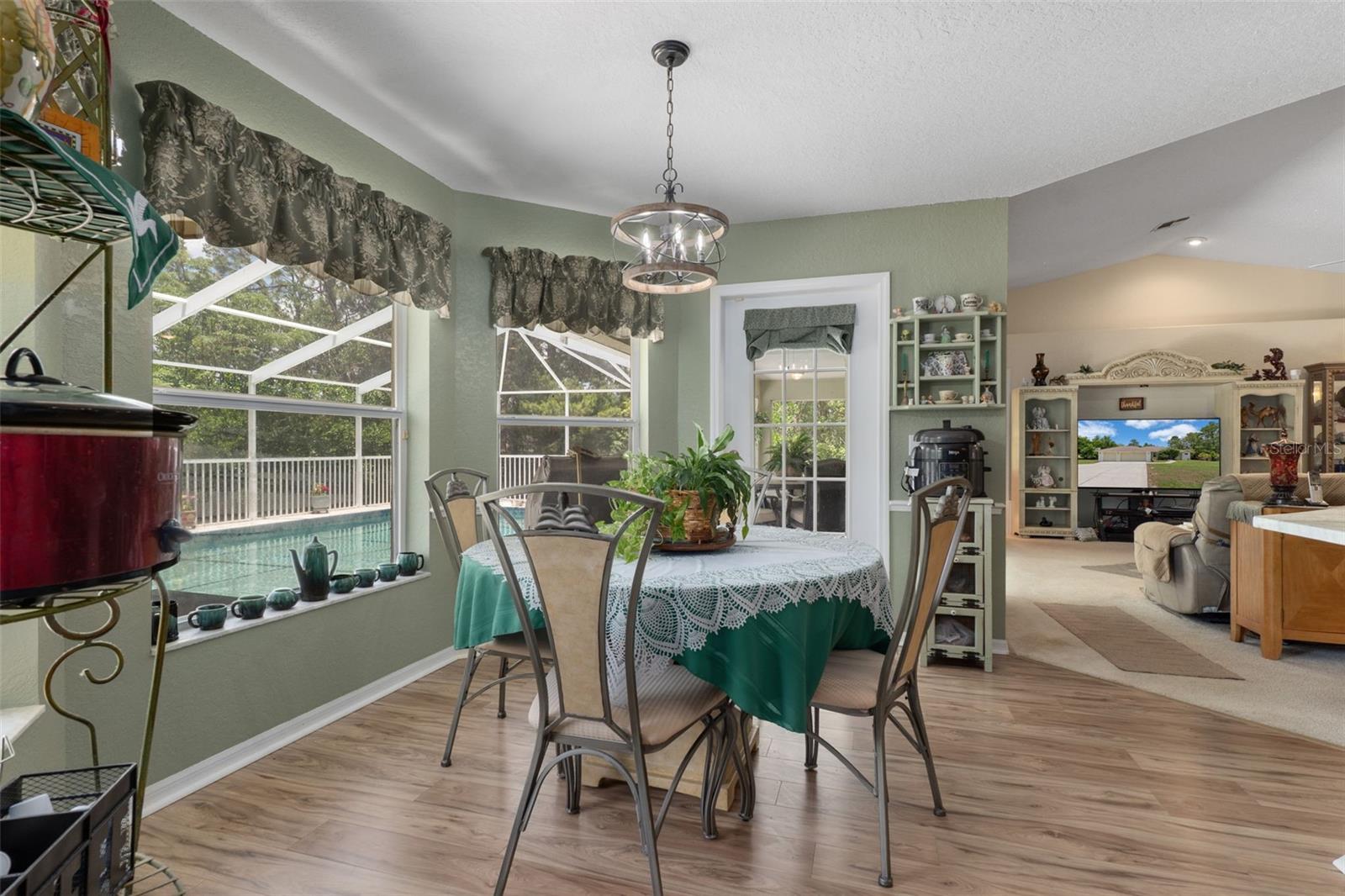 SPRING HILL - Residential