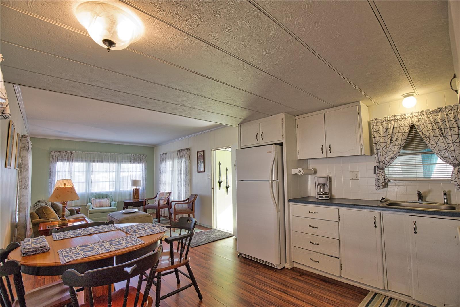 OAK GROVE - Residential