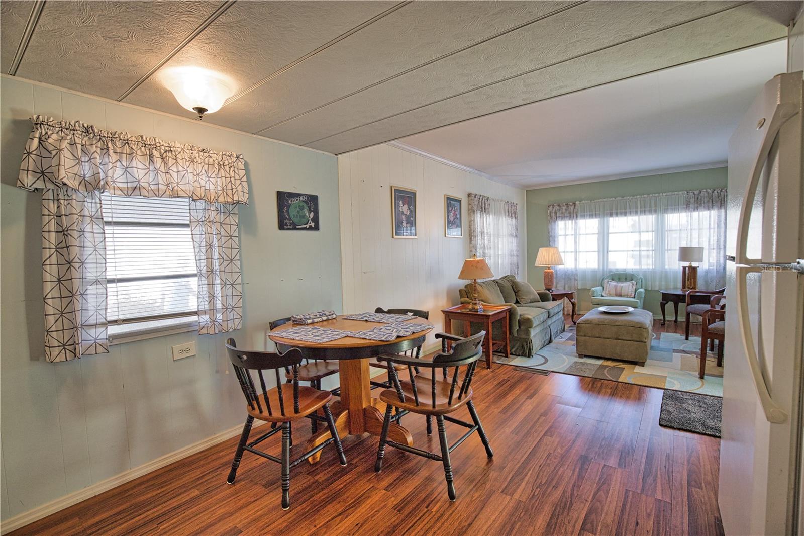 OAK GROVE - Residential