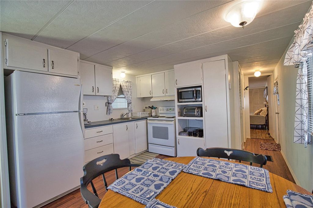 Photo of 1800 Englewood Road #76, Englewood, FL 34223 (MLS # A4685873)