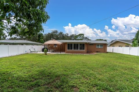 A home in LARGO