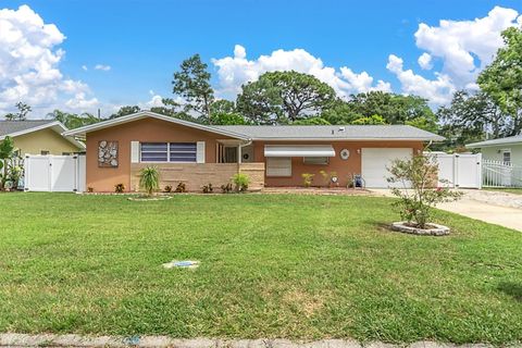 A home in LARGO