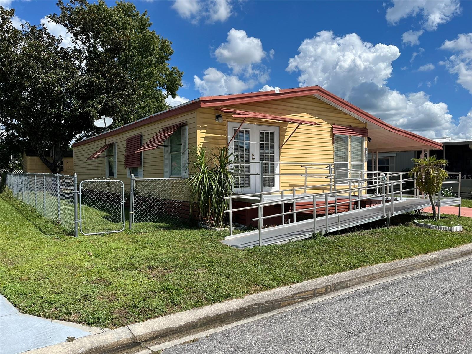 STARLIGHT RANCH - Residential