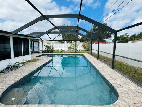 A home in LAKELAND