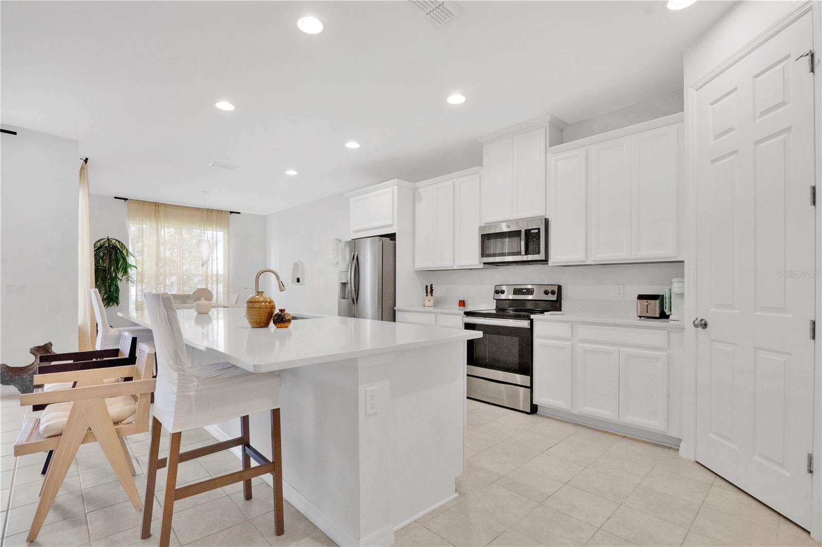 LAKEVIEW PRESERVE - Residential