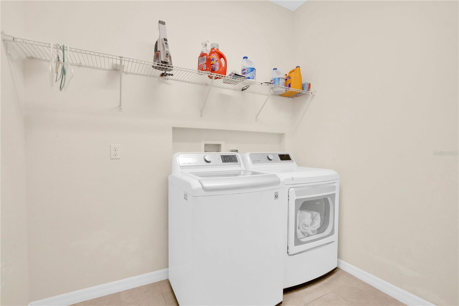 LAKEVIEW PRESERVE - Residential