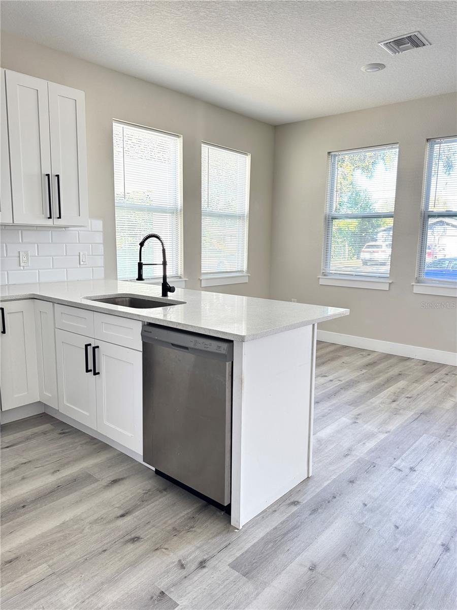 PASADENA TERRACE - Residential Lease