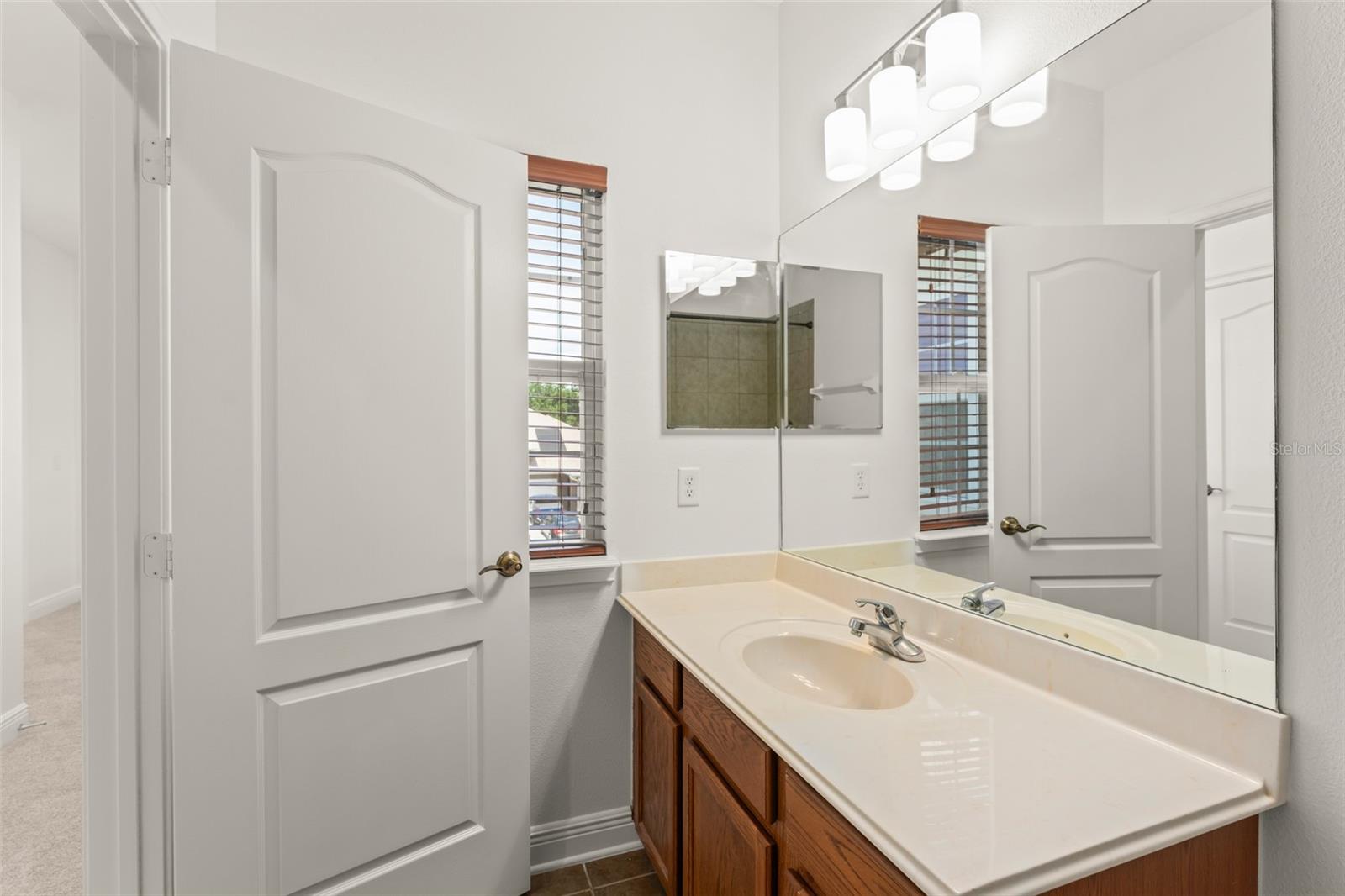 ENCLAVE/BERKSHIRE PARK B G H I - Residential Lease