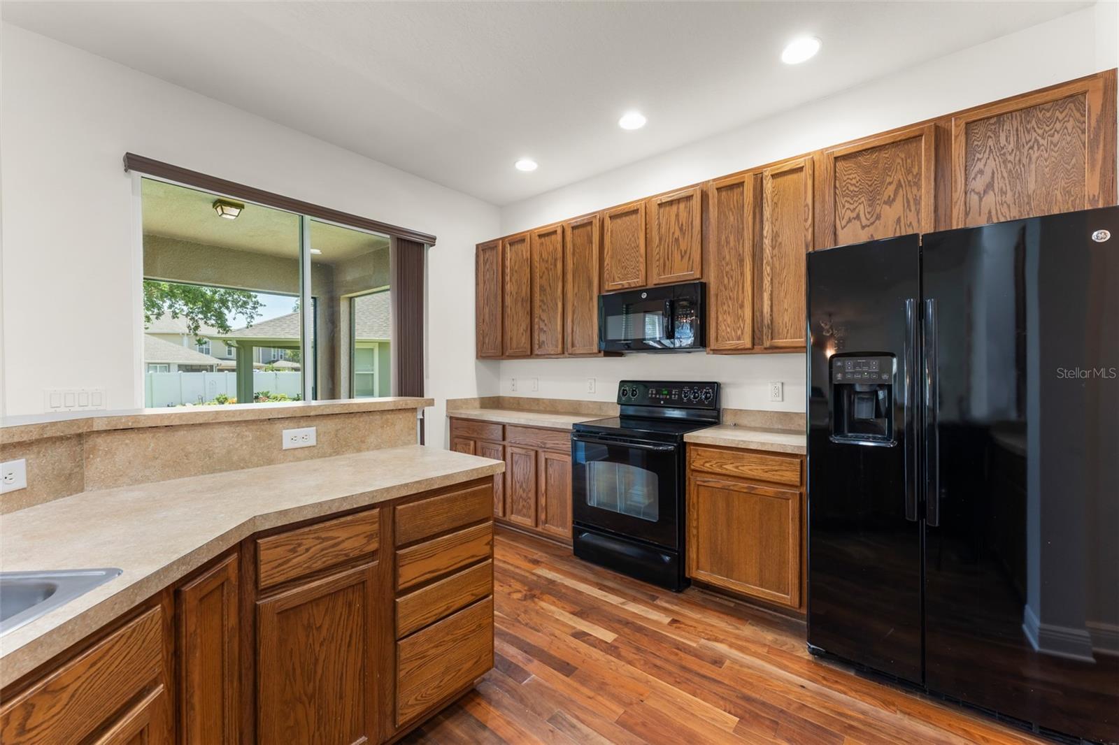 ENCLAVE/BERKSHIRE PARK B G H I - Residential Lease