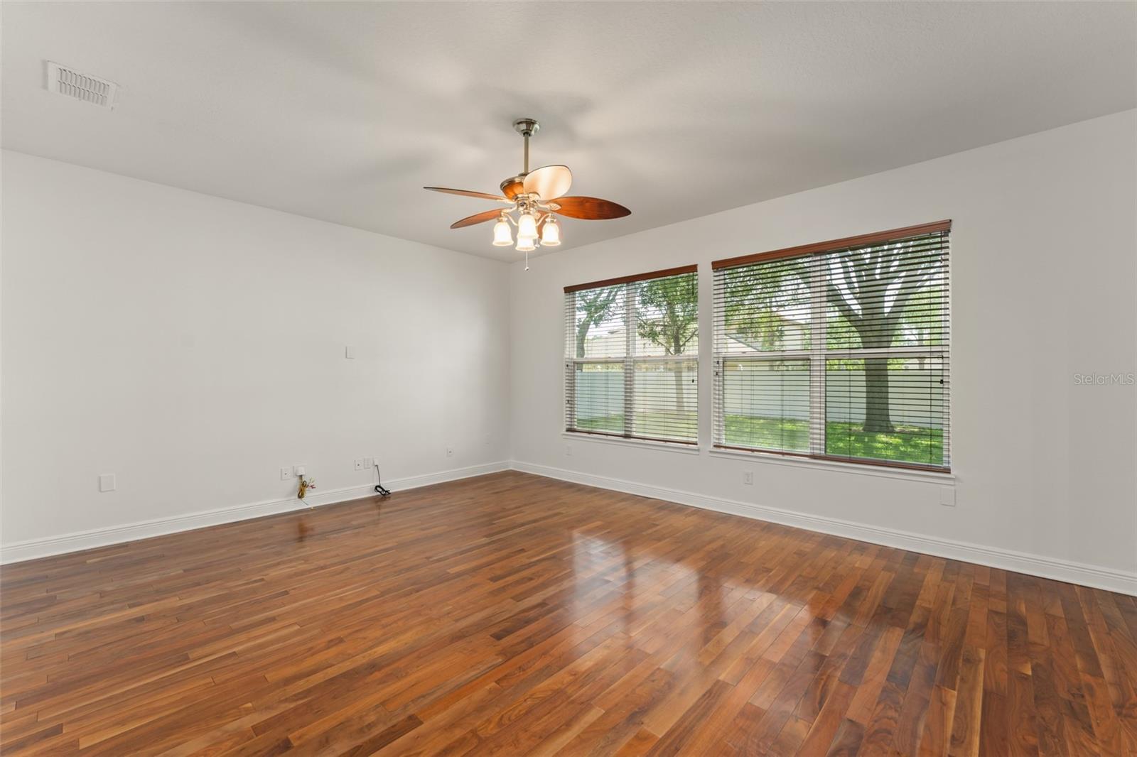 ENCLAVE/BERKSHIRE PARK B G H I - Residential Lease