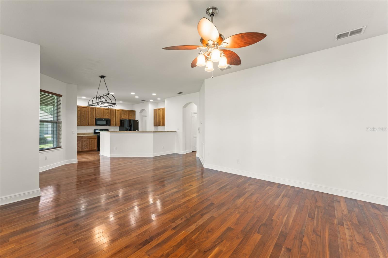 ENCLAVE/BERKSHIRE PARK B G H I - Residential Lease
