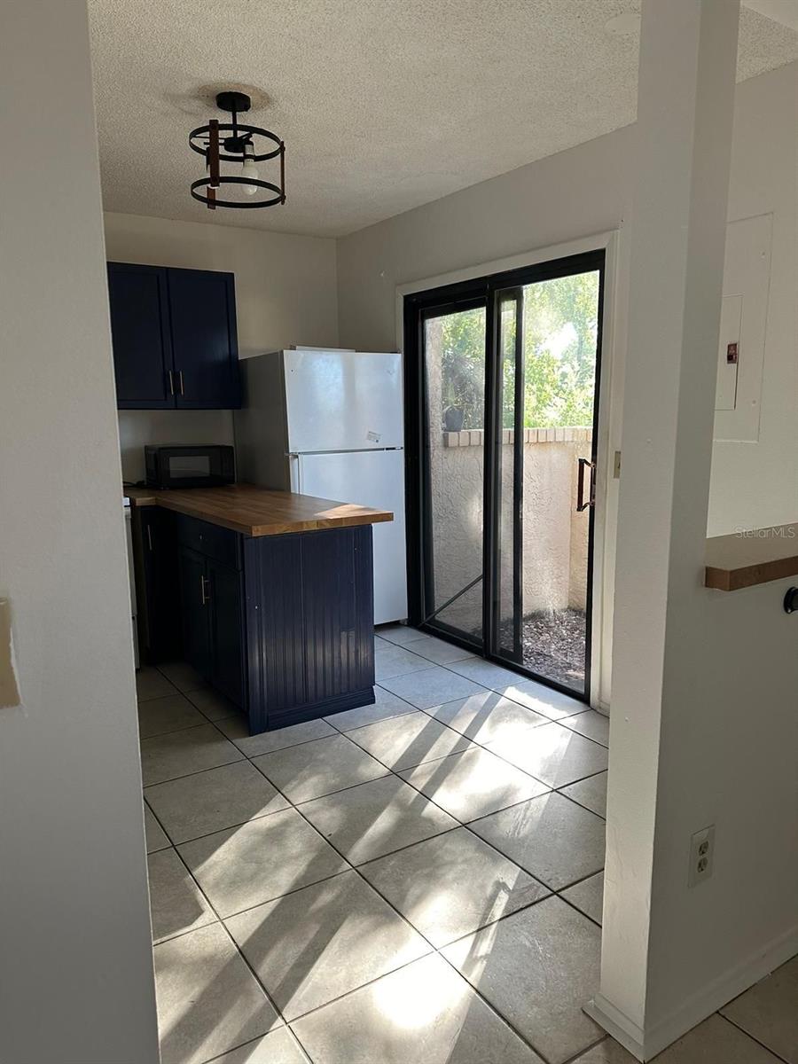 PLAZA RDG - Residential Lease