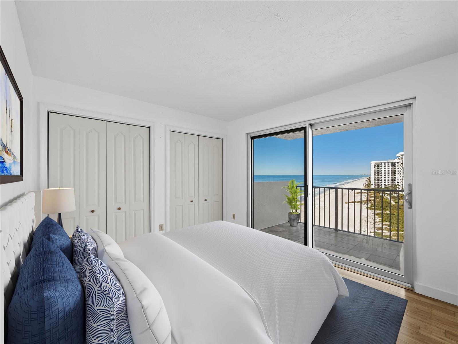 ISLANDER CLUB OF LONGBOAT - Residential