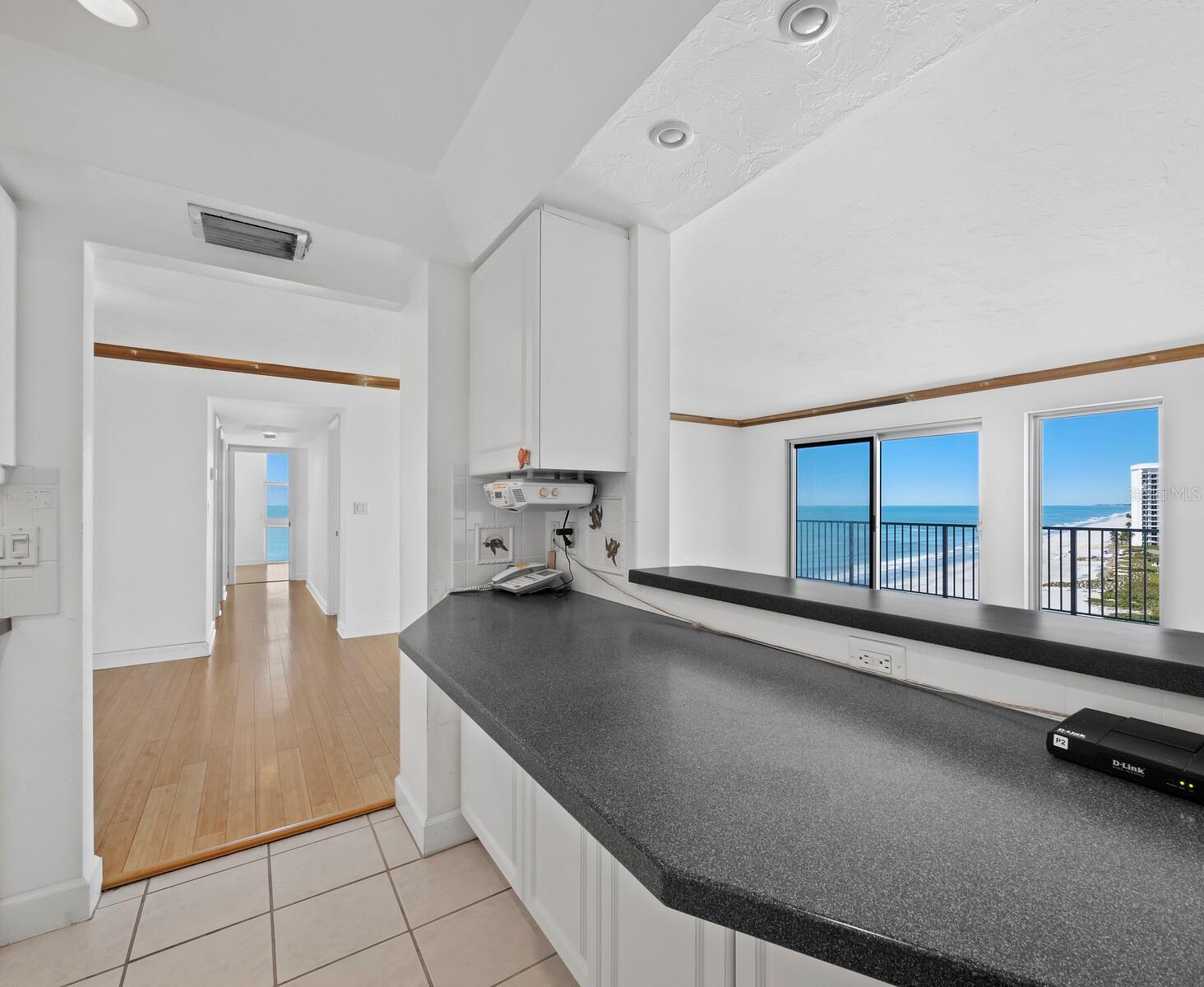 ISLANDER CLUB OF LONGBOAT - Residential