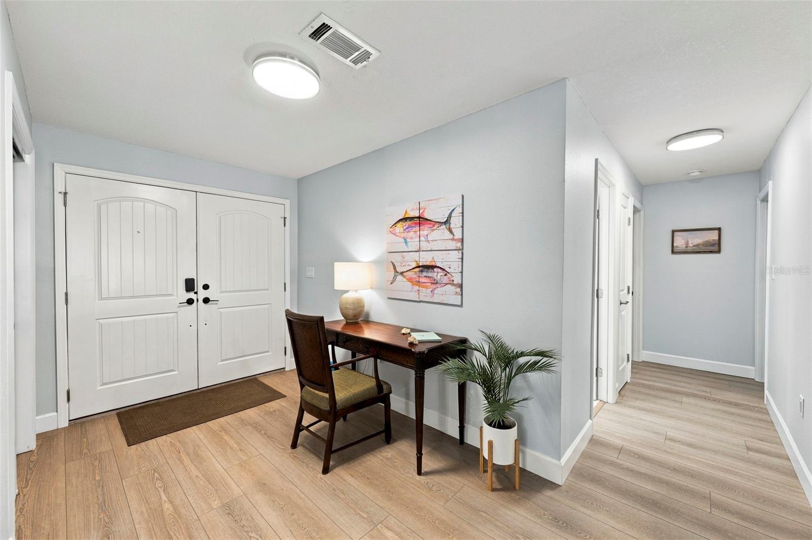 6027 BEVERLY DRIVE