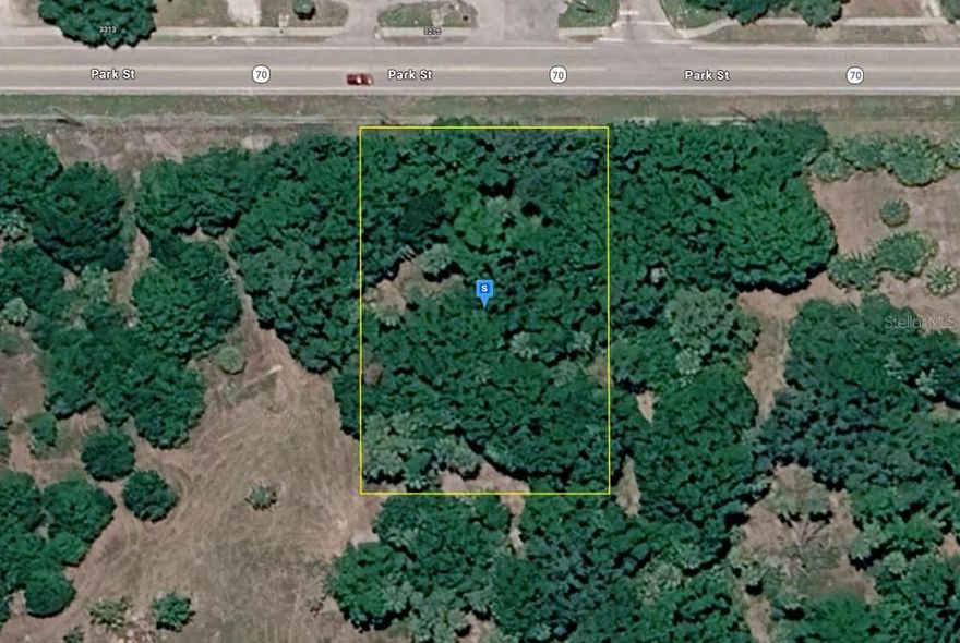 This vacant lot offers an excellent opportunity to build your future home or make a smart investment. Situated in a desirable neighborhood, the property features 0.75 acres with wooded terrain. Enjoy a peaceful setting while remaining conveniently located near shopping, dining, schools, and major highways, providing easy access to city amenities. Whether you’re looking for a private retreat, a development opportunity, or a long-term investment, this lot provides the flexibility and location to suit your needs. Listing is for land only and comes As Is. Street addresses can be for listing purposes only and vacant land will receive a true street address once improved. 
I MAKE IT MY POLICY TO PUT ALL KNOWN INFORMATION ABOUT EACH LOT IN THE WRITE UP DETAILS, SO IF YOU DON’T SEE THE ANSWER YOU’RE LOOKING FOR , PLEASE CONTACT THE COUNTY TO GATHER INFORMATION.PLEASE UNDERSTAND WHEN BUYING OR SELLING VACANT/RAW LAND THIS IS USUALLY THE CASE. THE LISTING AGENT DOES NOT GUARANTEE THE ACCURACY OF THE INFORMATION IN THIS LISTING AND IS TO BE HELD HARMLESS OF ANY MISREPRESENTATION. BUYERS ARE ENCOURAGED TO DO THEIR OWN DUE DILIGENCE TO MAKE SURE THE LOT IS A GOOD FIT. SELLERS HAVE STATED THAT THEY WISH TO SELECT THE TITLE AGENCY FOR CLOSING. THEY ARE WILLING TO COVER THAT COST AT CLOSING. THANK YOU FOR LOOKING. THIS IS A FLAT FEE LIMITED-SERVICE LISTING.