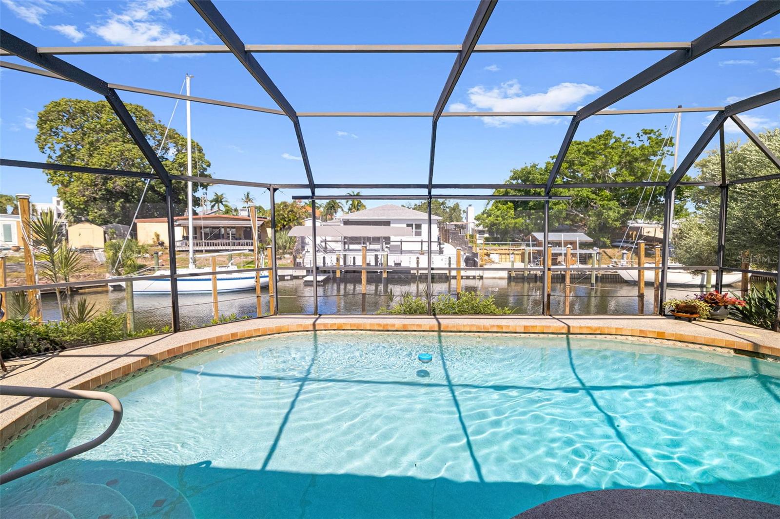 302 BRYN MAWR ISLAND
