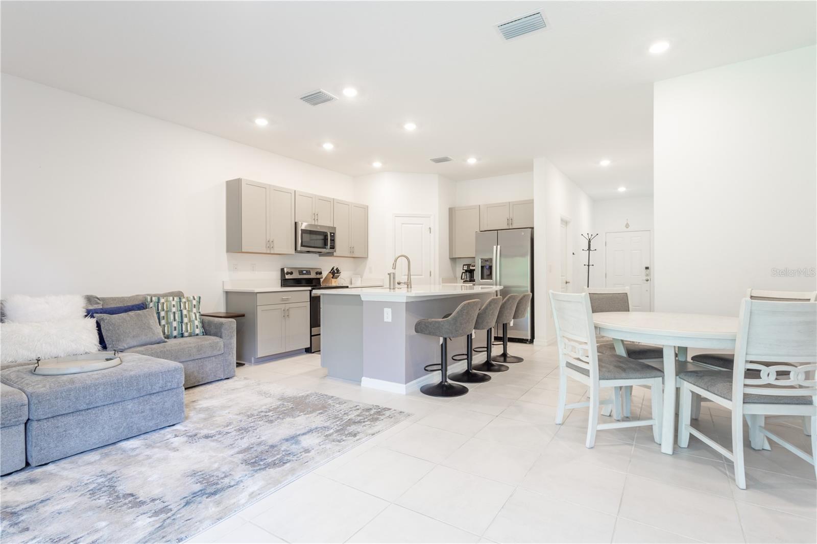 SKYE RANCH NBRHD 2 TWNHMS - Residential