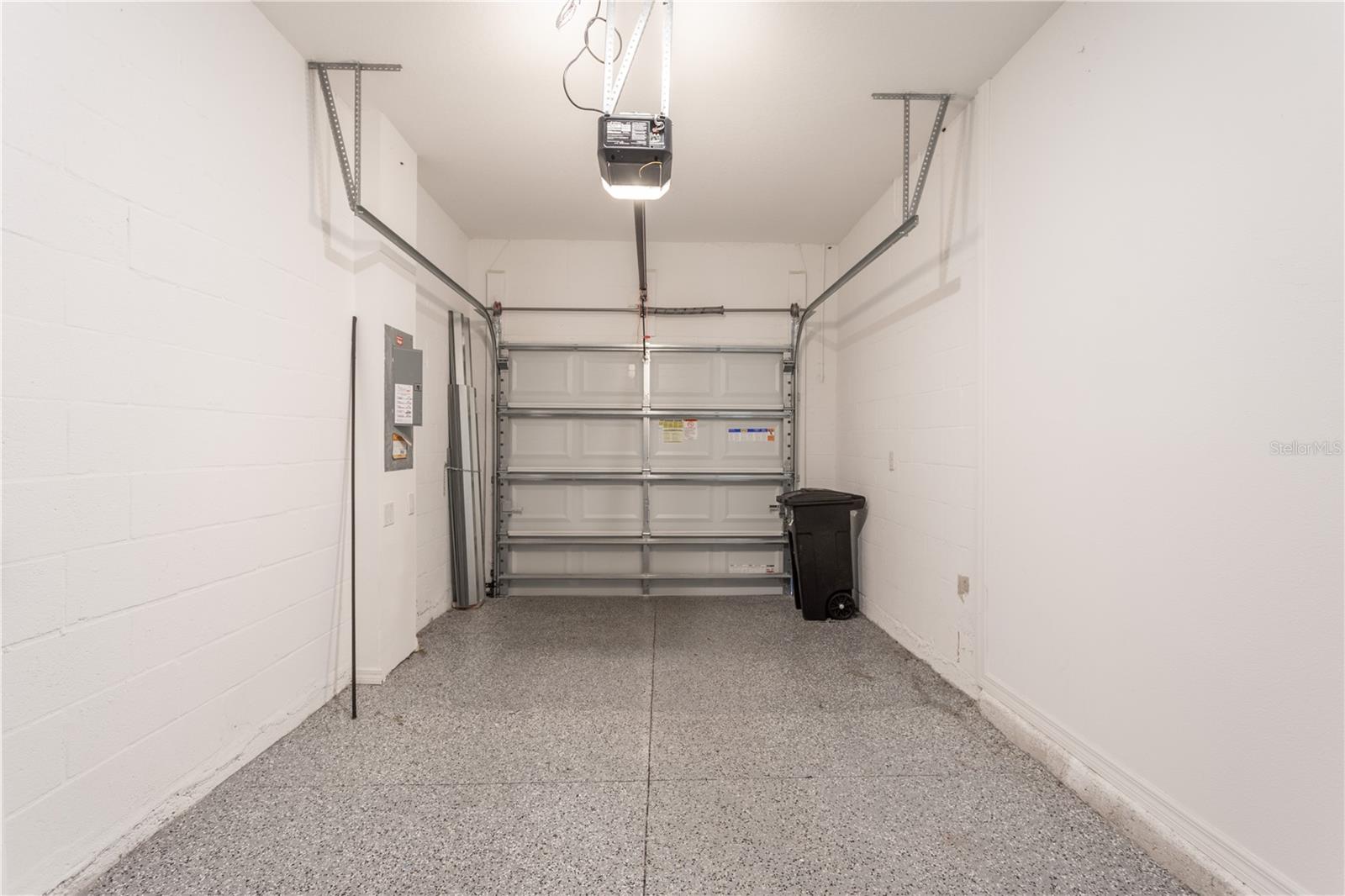 SKYE RANCH NBRHD 2 TWNHMS - Residential