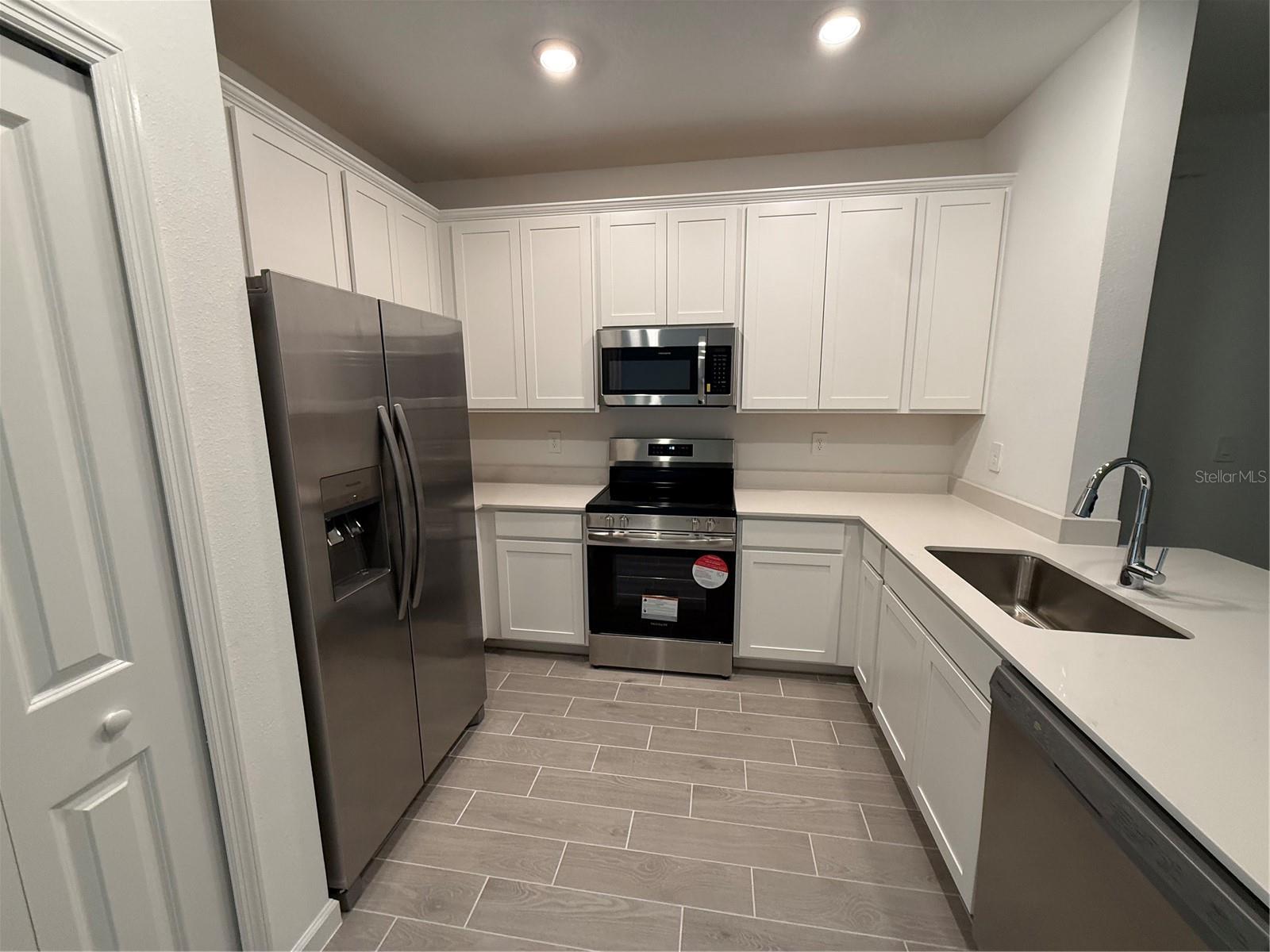 OAK HAMMOCK PRESERVE - Residential Lease