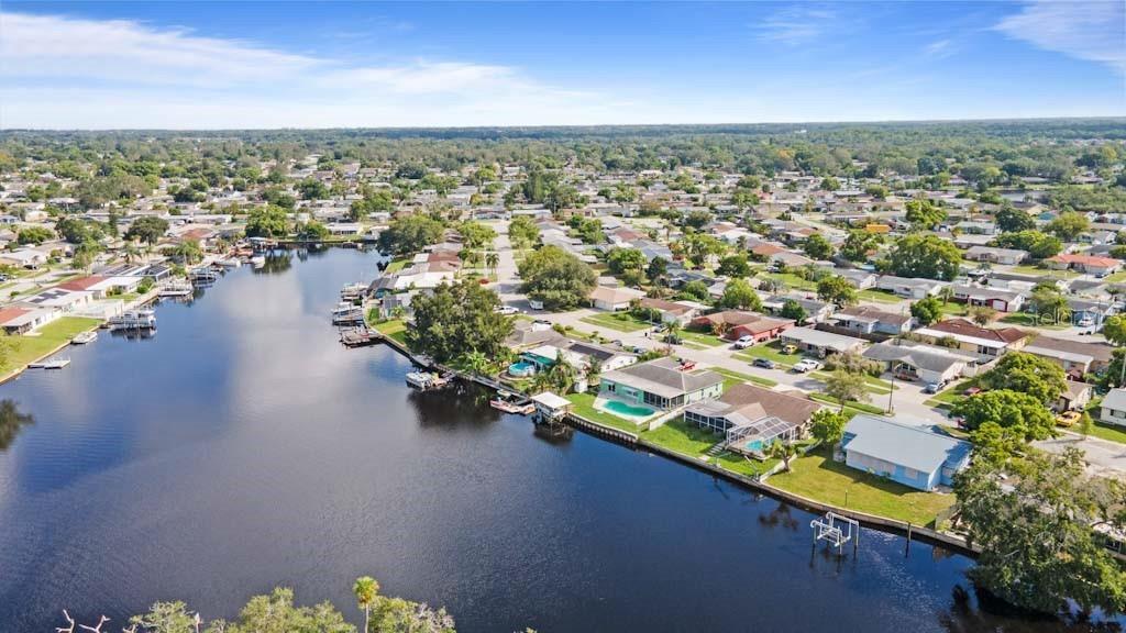 FOREST HILLS - Residential Lease