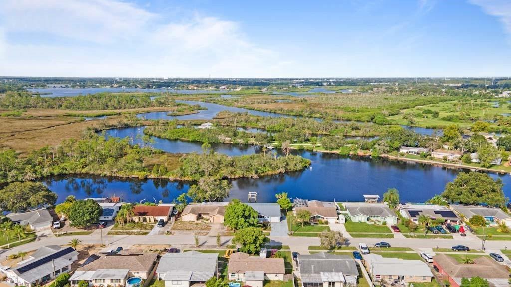 Waterfront Annual Rental – 3 Bed, 2 Bath on the Anclote River | $2,400/month
1061 Rushmore Dr, Holiday, FL 34690
Live the Florida waterfront lifestyle in this charming 3-bedroom, 2-bath single-family home with a 1-car garage, located directly on the scenic Anclote River in the peaceful Holiday Hills neighborhood.
Step out your back door and enjoy boating, fishing, kayaking, or paddleboarding right from your own backyard! With direct boating access, you're just 20 minutes from the vibrant waterfront restaurants of Tarpon Springs and the open waters of the Gulf of Mexico.
Relax and unwind with day trips to the stunning sandbars of Anclote Island or explore nearby destinations like Palm Harbor and New Port Richey—each only 15-20 minutes away. For even more adventure, you're just a 30–40 minute drive to John's Pass, downtown St. Petersburg, and Tampa.
Rental Details:
Rent: $2,500/month
Annual lease
First month’s rent, last month, and security deposit required at lease signing
Don’t miss this opportunity to enjoy waterfront living with quick access to some of Florida’s most beloved Gulf Coast destinations!
