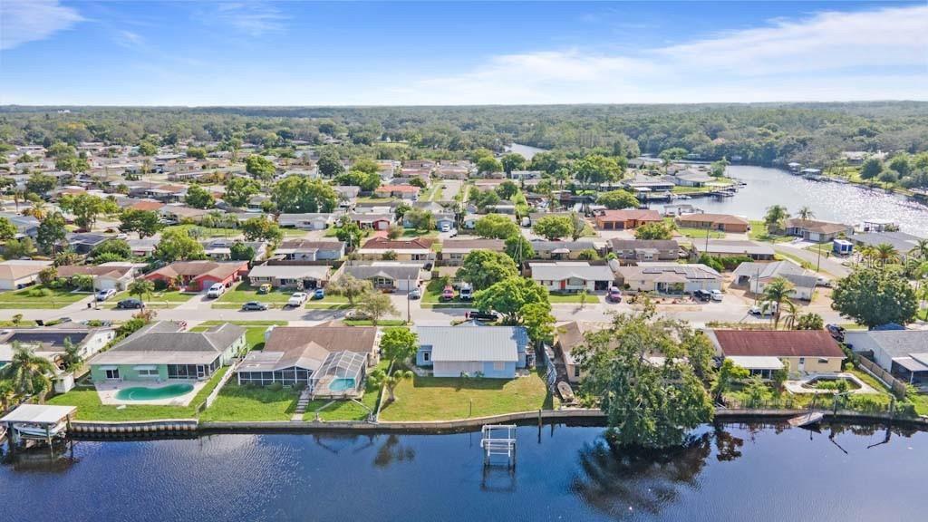 FOREST HILLS - Residential Lease