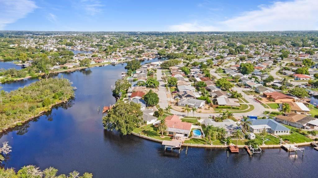 FOREST HILLS - Residential Lease