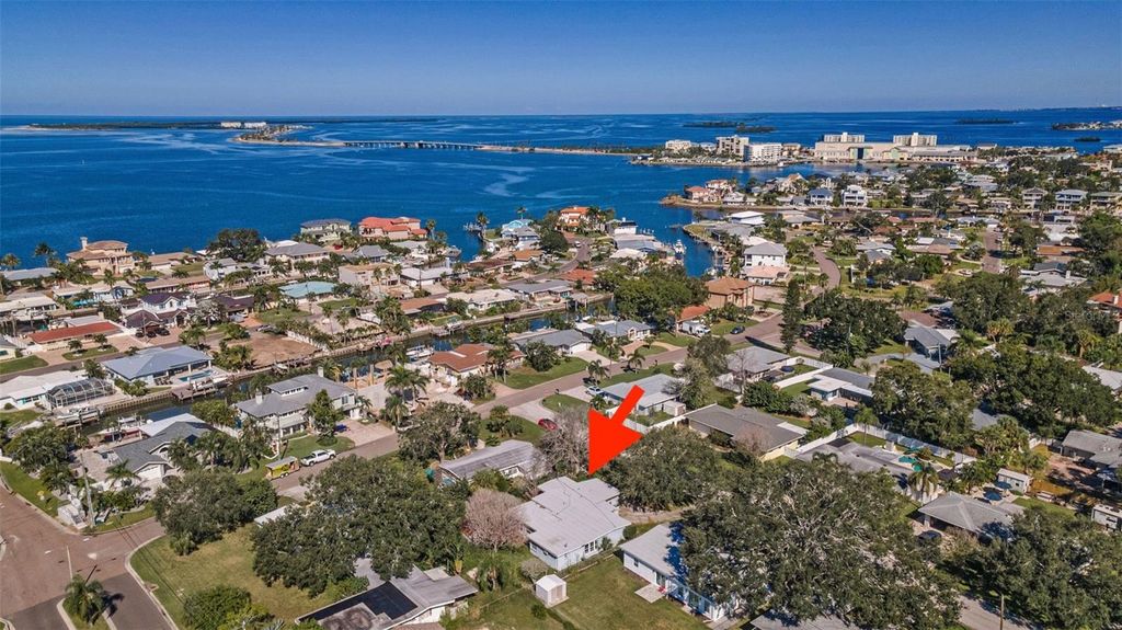 Photo of 85 New Jersey Drive, Dunedin, FL 34698 (MLS # TB8434984)