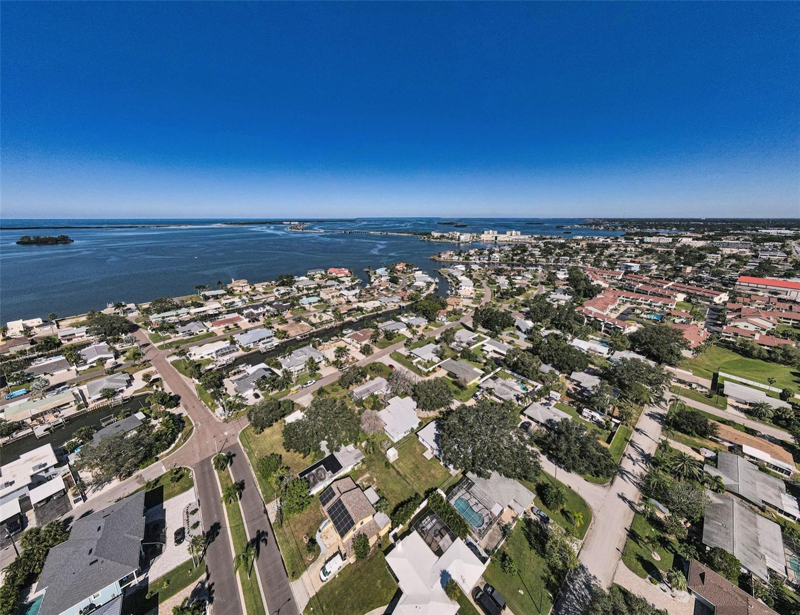 HARBOR VIEW VILLAS - Residential