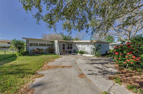Photo of 85 New Jersey Drive, Dunedin, FL 34698 (MLS # TB8434984)