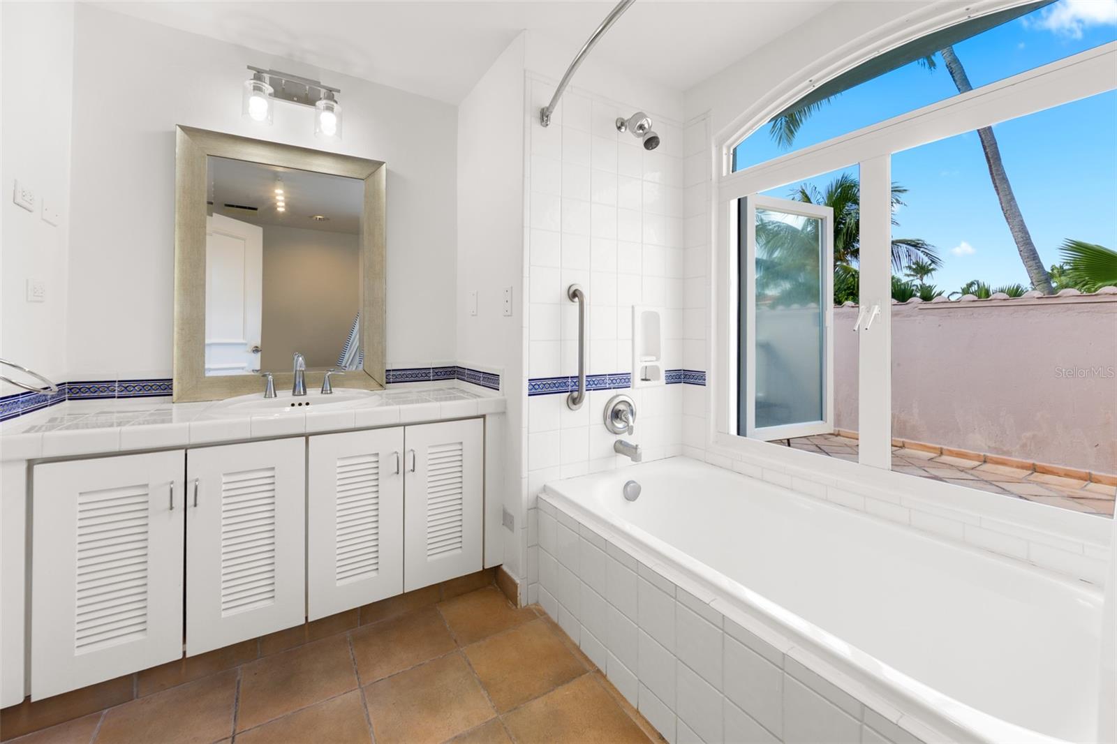 LAS CASITAS 1 - Residential