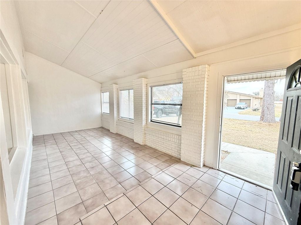 Photo of 708 Green Court, Kissimmee, FL 34759 (MLS # S5143677)