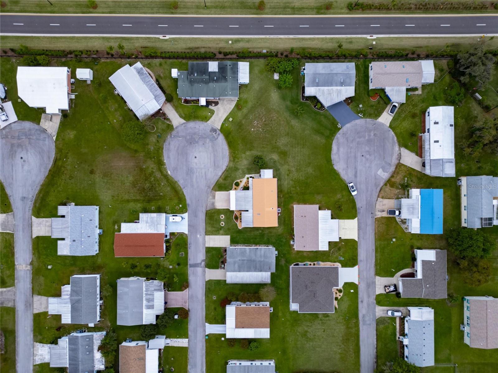 HERITAGE WOOD N LAKES ESTATES - Land