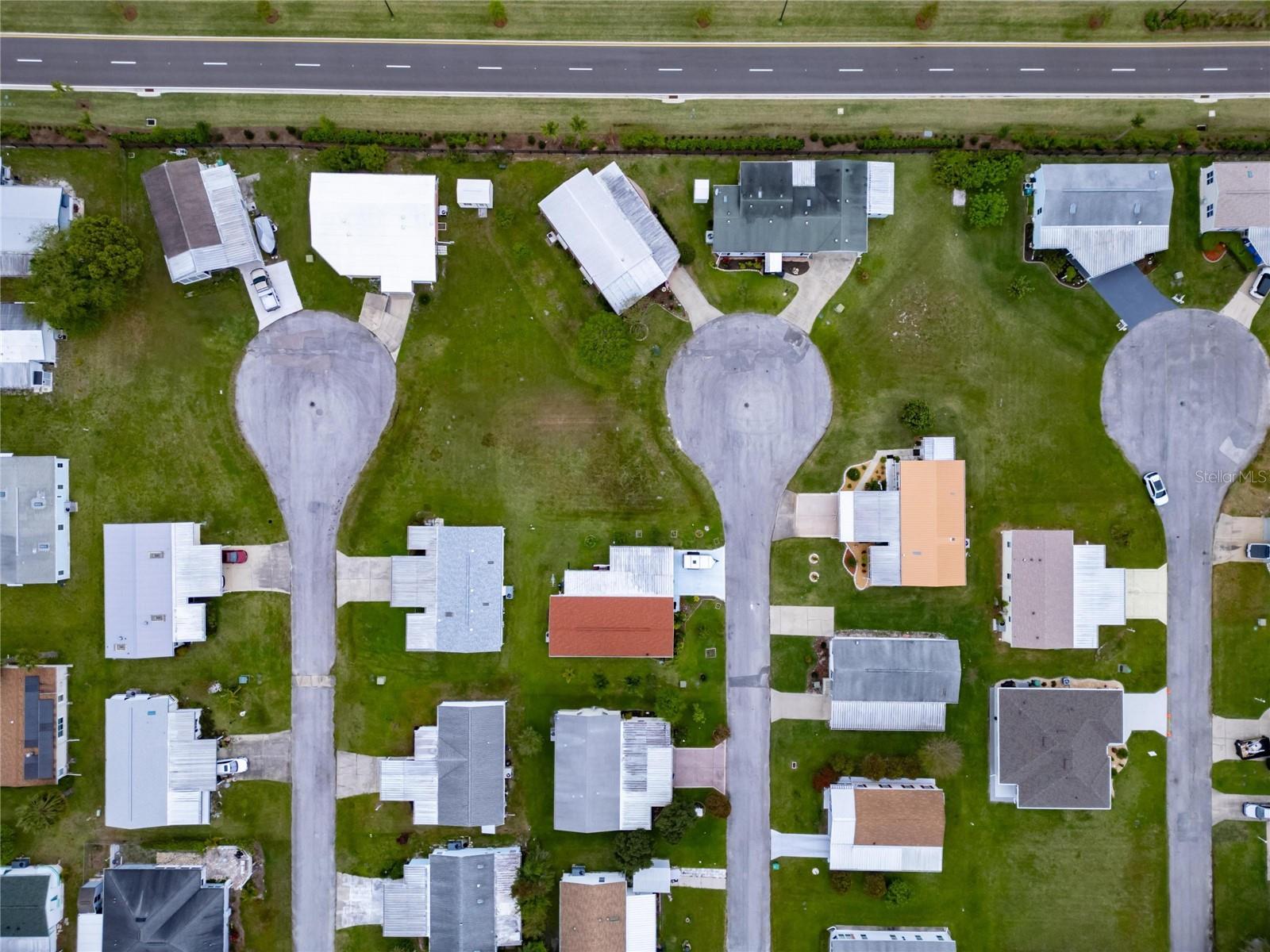 HERITAGE WOOD N LAKES ESTATES - Land