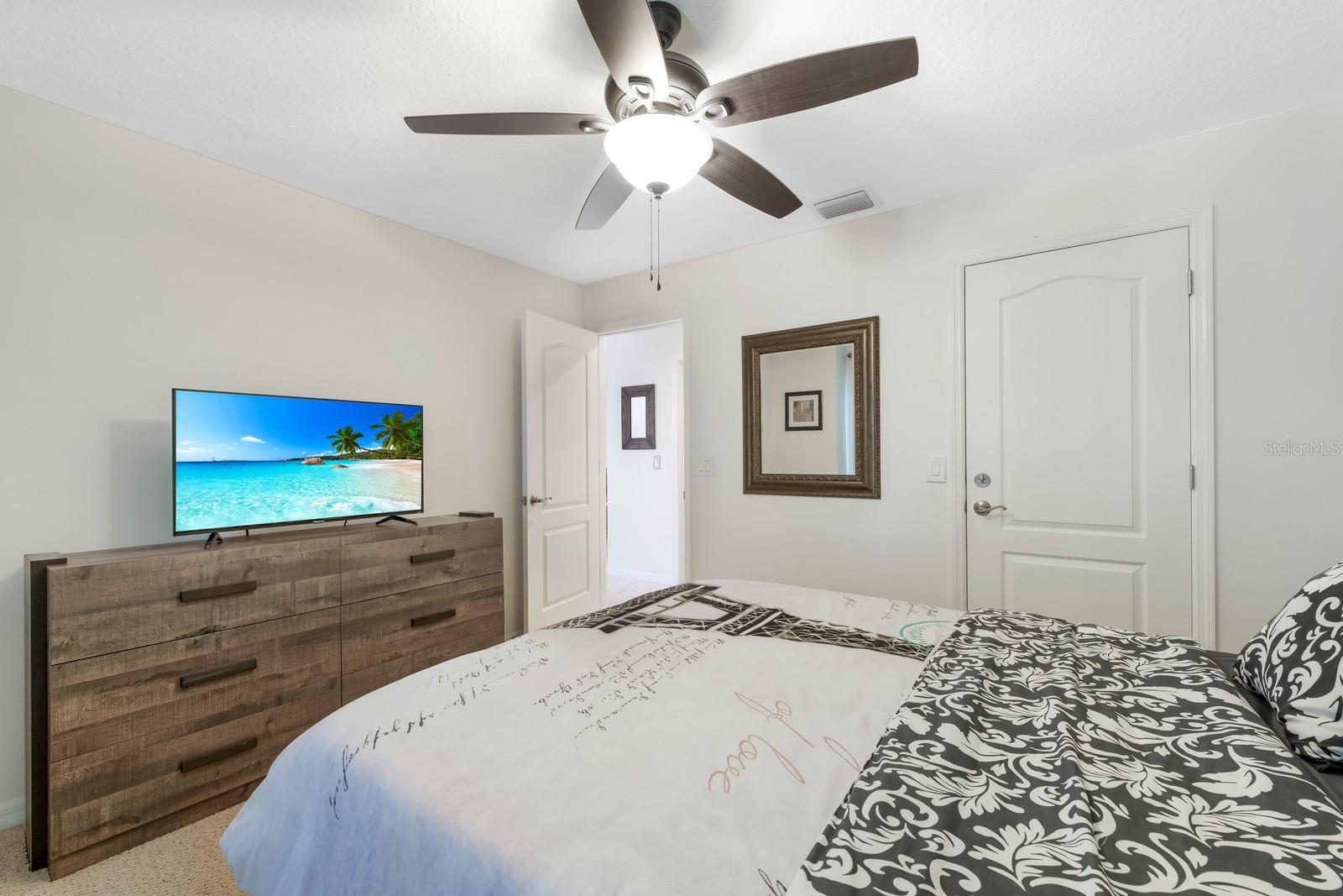 MOUNT DORA COUNTRY CLUB MOUNT DORA UNIT 03 - Residential