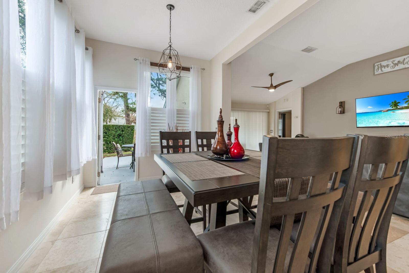 MOUNT DORA COUNTRY CLUB MOUNT DORA UNIT 03 - Residential