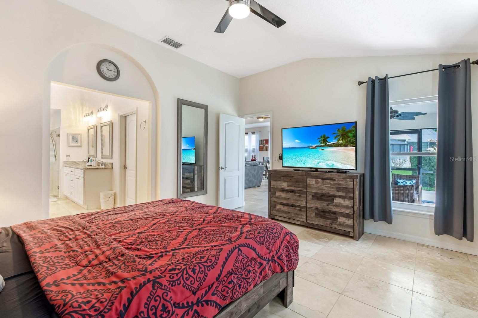 MOUNT DORA COUNTRY CLUB MOUNT DORA UNIT 03 - Residential