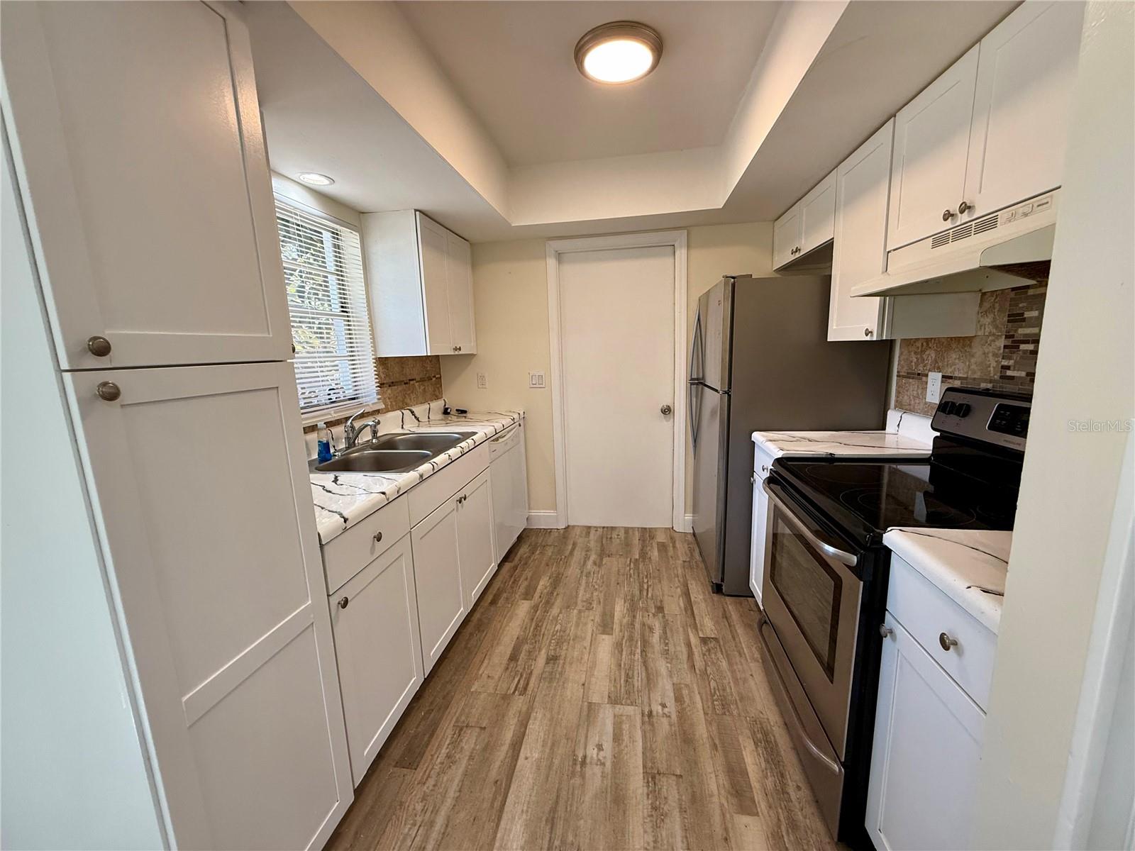 BRENTWOOD ESTATES - Residential