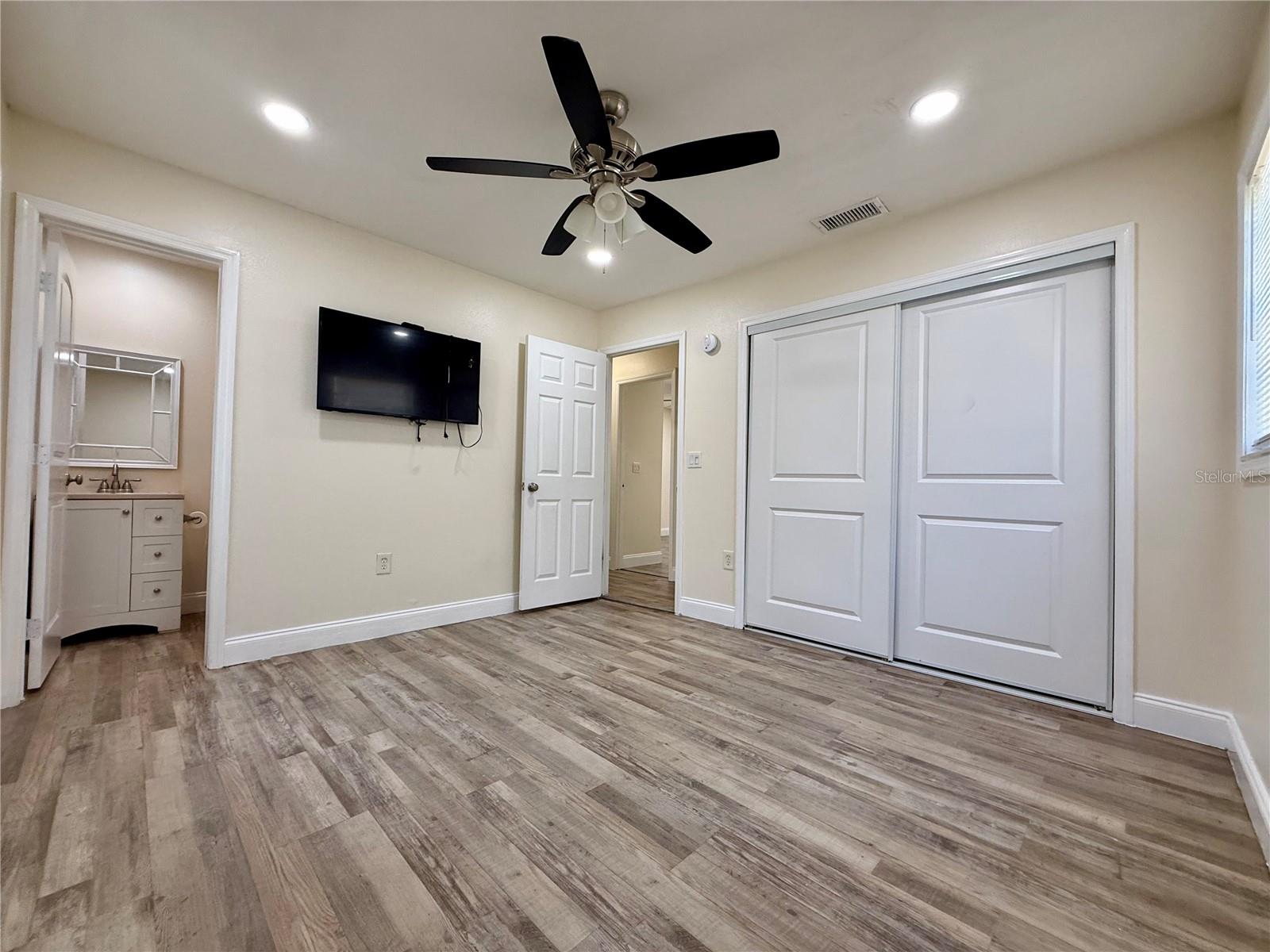 BRENTWOOD ESTATES - Residential